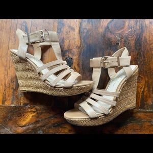 Straw Wedge Shoes with Leather Straps